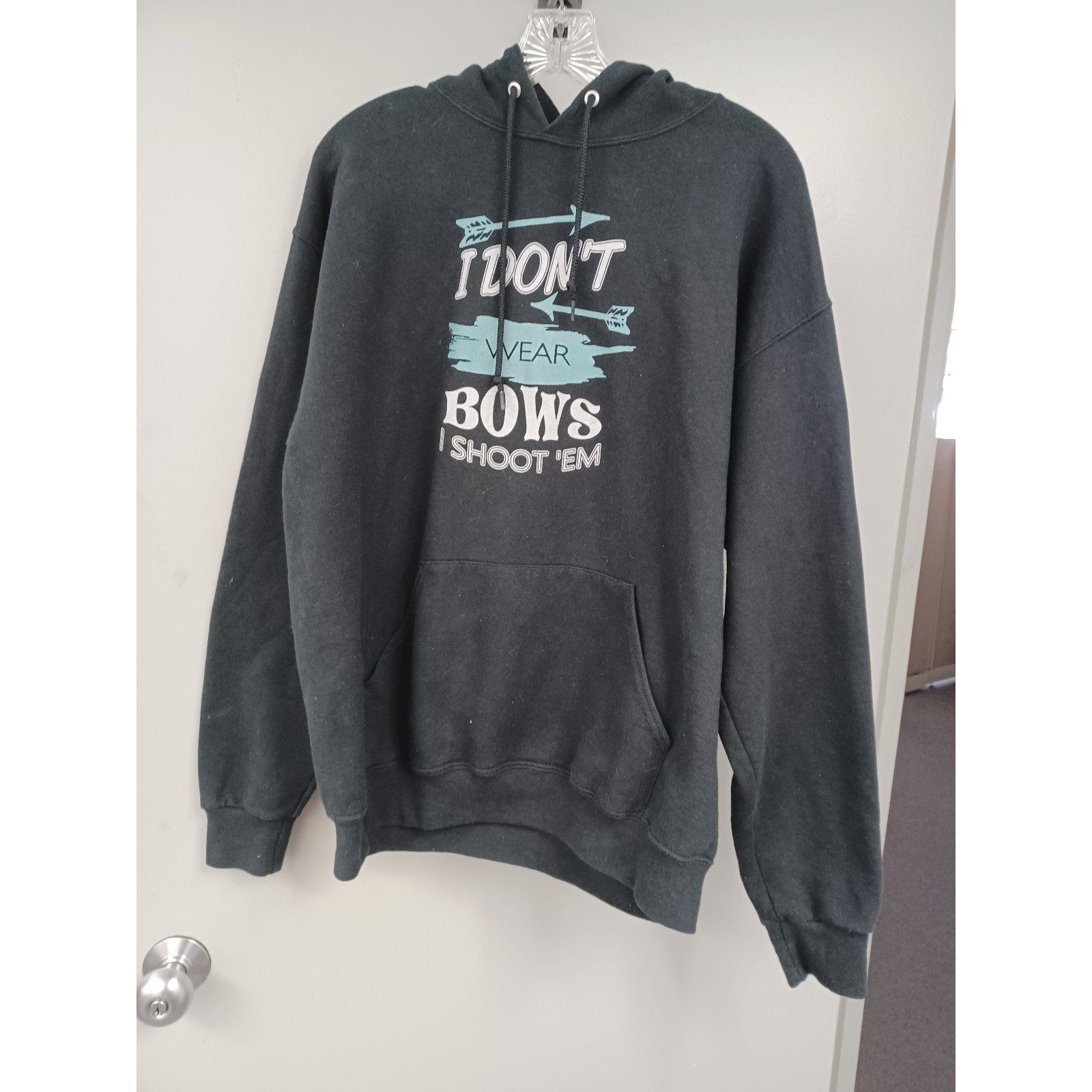 Jerzees L Black Hoodie. Archery I Don't Wear Bows I Shoot Them Women's